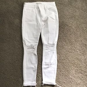 Joe’s white jeans